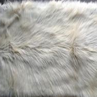 供应山羊皮毯子