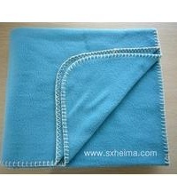 供应素色摇粒绒毛毯