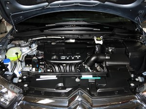 世嘉 2013款 三厢 2.0L 自动品悦型