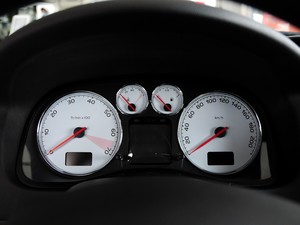 标致307 2013款 两厢 1.6L 自动舒适版