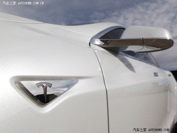 TESLATESLAMODEL S2012款 基本型