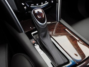 凯迪拉克XTS 2013款 28T 豪华型