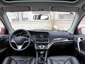 V6菱仕 2013款 1.5L 手动旗舰版