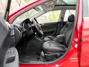 V6菱仕 2013款 1.5L 手动旗舰版