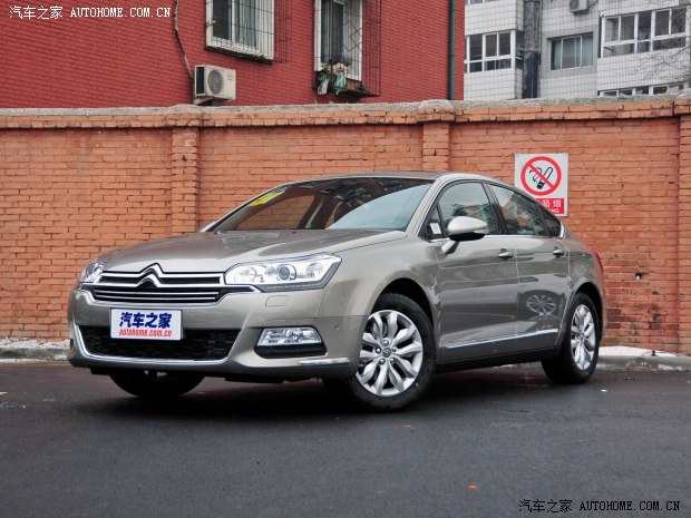雪铁龙C5 2013款 2.3L 自动豪华型