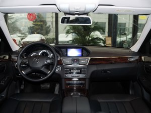 奔驰E级 2013款 E300L 优雅型