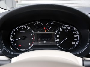 骐达 2011款 1.6L CVT智能型