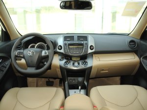 丰田RAV4 2013款 特享版 2.4L 自动四驱尊崇