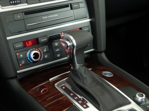 奥迪Q7 2014款 35 TFSI 进取型