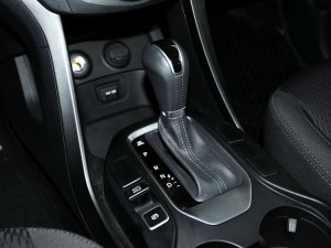全新胜达 2013款 2.4L 自动两驱舒适型