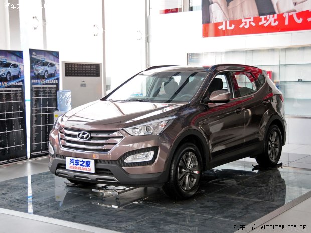 全新胜达 2013款 2.4L 自动两驱舒适型