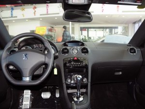 标致RCZ 2011款 1.6T 时尚型