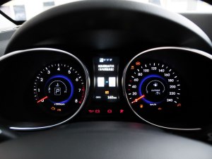 全新胜达 2013款 2.4L 自动两驱舒适型
