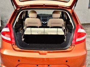 风云2 2013款 两厢 1.5L 手动锐意版