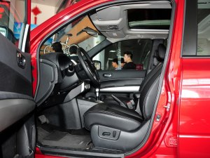 奇骏2012款 2.5L CVT旗舰版 4WD