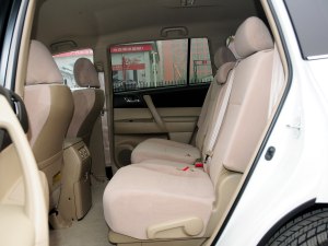 汉兰达 2012款 2.7L 两驱5座精英版