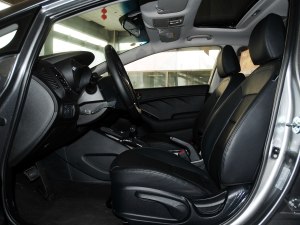 起亚K3 2013款 1.6L 自动DLX
