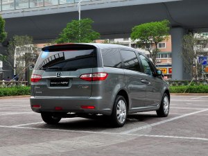 纳智捷东风裕隆大7 MPV2013款 基本型