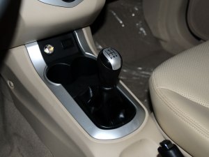 海马M3 2013款 1.5L 手动精英型