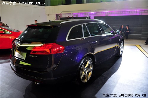欧宝欧宝英速亚2013款 2.0T 四驱运动型