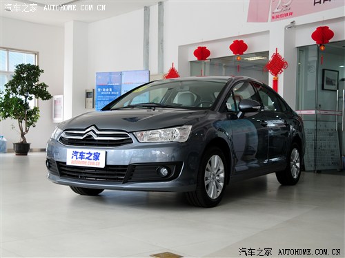 世嘉2012款 三厢 1.6L 自动品尚型