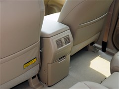 汉兰达2012款 2.7L 两驱5座运动版