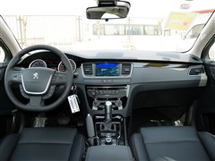 标致508 2012款 2.0L 自动豪华版