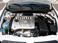 传祺GA5 2013款 2.0L 自动精英版
