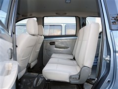 五菱宏光2010款 1.2L基本型