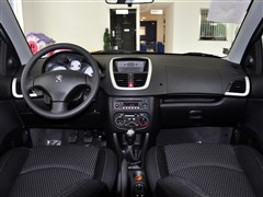 标致207 2011款 两厢 1.4L 手动驭乐版