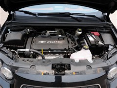 爱唯欧2011款 两厢 1.6 mt sx