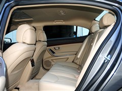 荣威950 2012款 2.4l 豪华版