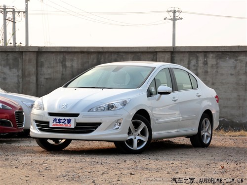 标致4082013款 2.0l 自动尊贵版