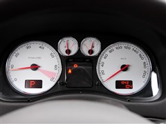 标致307 2012款 两厢 1.6l 自动舒适版