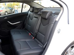 标致4082013款 2.0l 自动尊贵版