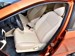 风云2 2013款 两厢 1.5l 手动锐意版