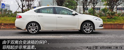 菲亚特 广汽菲亚特 菲翔 2012款 1.4t 自动尊享版