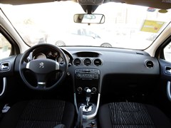 标致4082013款 2.0l 自动舒适版