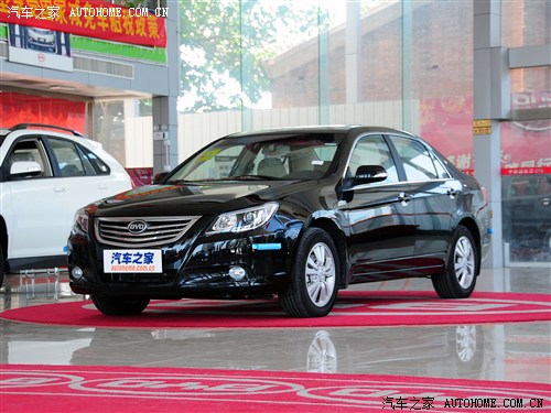 比亚迪g62012款 1.5t 自动尊荣型