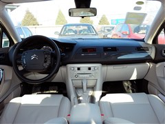 雪铁龙c5 2012款 2.0l 自动尊享型