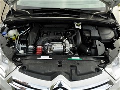 雪铁龙c4 l2013款 1.6thp 自动劲智版
