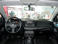 三菱翼神2012款 时尚版 1.8l cvt舒适型