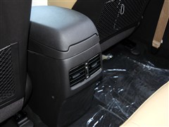 现代 北京现代 朗动 2012款 1.8l 自动尊贵型
