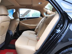 现代 北京现代 索纳塔八 2011款 2.4l 自动顶级版