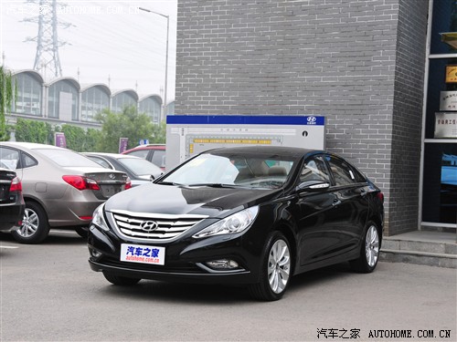 现代 北京现代 索纳塔八 2011款 2.4l 自动顶级版
