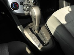 雪佛兰 通用雪佛兰 爱唯欧 2011款 三厢 1.4 at sl