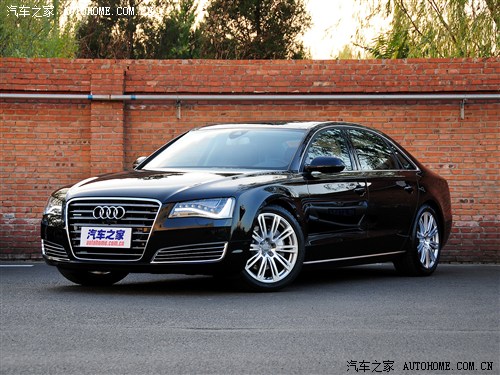 奥迪 奥迪(进口) 奥迪a8 2013款 45 tfsi quattro豪华型