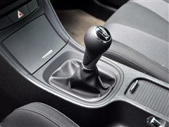 mg 上海汽车 mg5 2012款 1.5l 手动豪华版