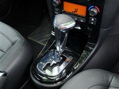 雪铁龙 东风雪铁龙 世嘉 2012款 三厢 2.0l 自动品驭型
