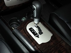荣威 上海汽车 荣威w5 2011款 1.8t 4wd 豪域版